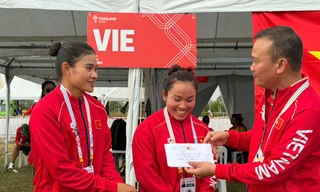Bộ đôi canoeing 'song Hương' mở hàng vàng cho Việt Nam tại SEA Games 33