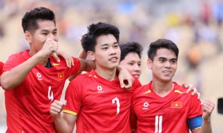 Truyền thông Trung Quốc dè chừng bộ tứ trụ cột U23 Việt Nam trước bán kết