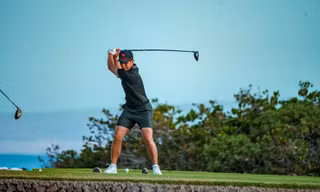 Nguyễn Anh Minh khởi đầu bùng nổ tại Amer Ari Invitational