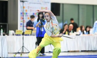 Nữ hoàng wushu Dương Thúy Vi và lựa chọn của người đứng trên đỉnh vinh quang