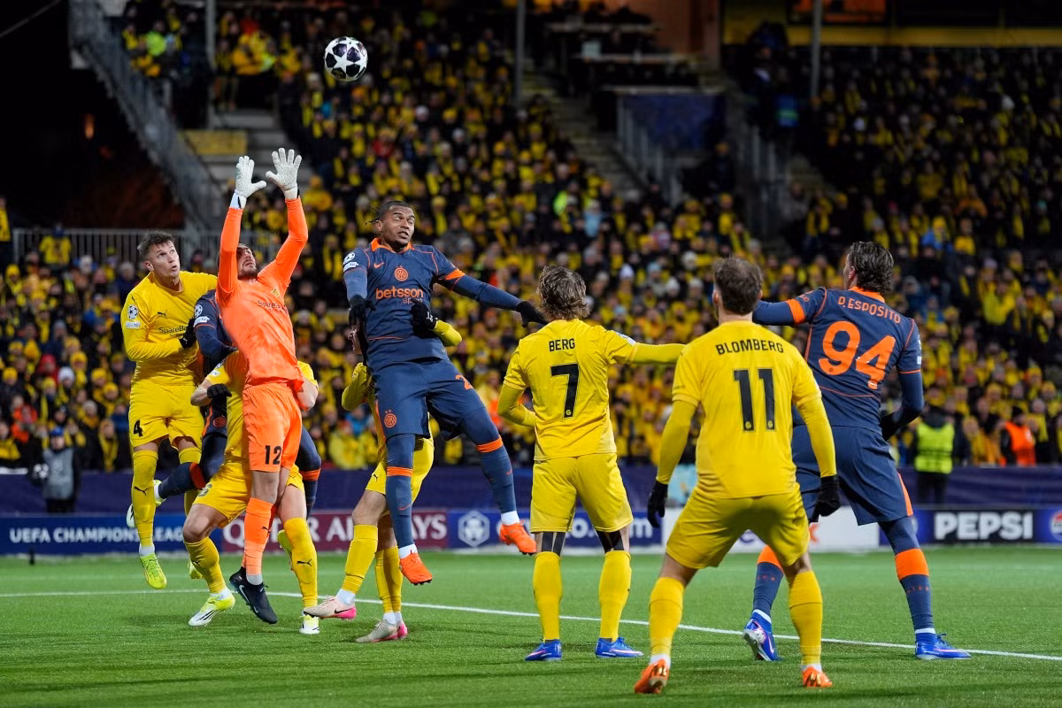 manuel-akanji.jpg