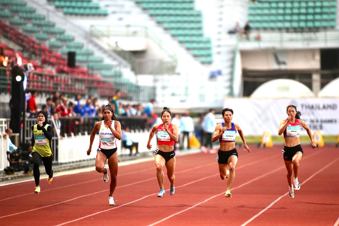 Фото: Май Лоан 100.jpg