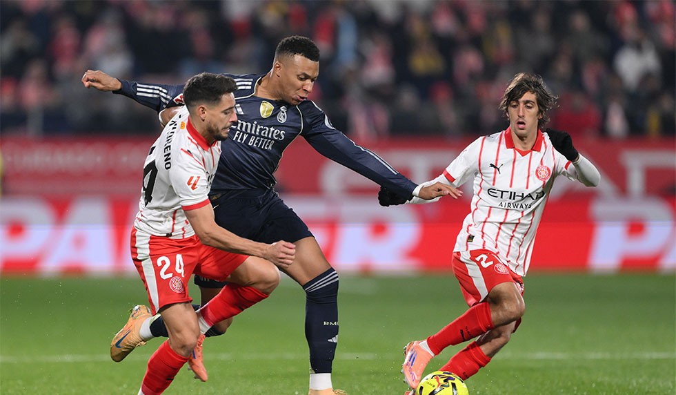 เอ็มบัปเป้คือจุดสว่างที่หายากสำหรับเรอัลมาดริด 2025-11-30-kylian-mbappe-girona-real-onf.jpg