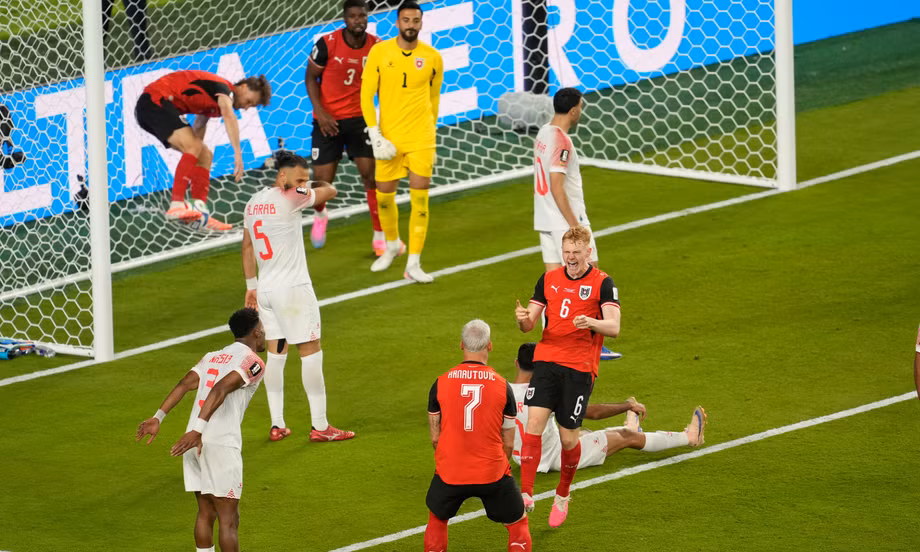 Đánh bại Jordan 3-1, Áo giành chiến thắng World Cup đầu tiên sau 36 năm