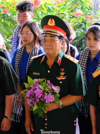 Tri ân các anh hùng liệt sĩ tại 'tọa độ' anh hùng