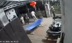 Bắt khẩn cấp kẻ đâm chết trưởng thôn ở Ninh Bình