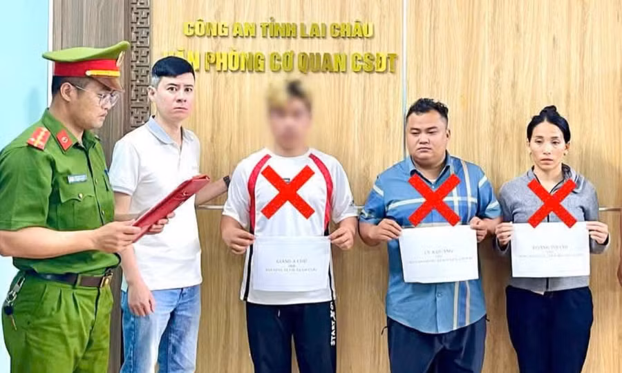 các đối tượng tại cơ qan điều tra