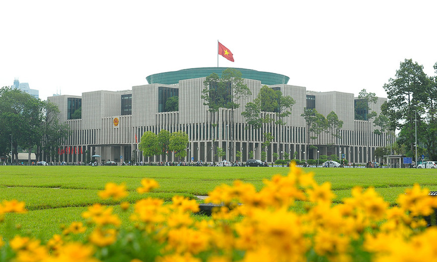 Đại biểu Gặp gỡ hữu nghị thanh niên Việt -Trung tham quan Nhà Quốc hội