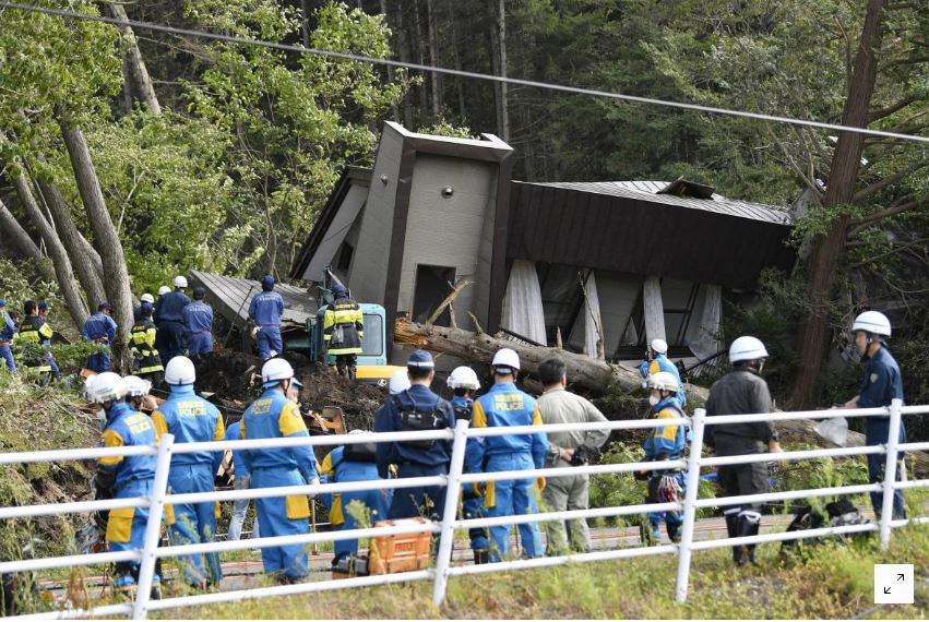 Sau siêu bão, Nhật lại hứng chịu động đất