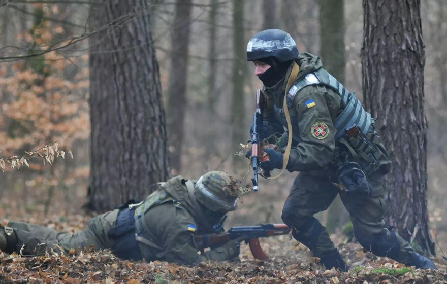 Binh sỹ Ukraine trong một đợt tập trận