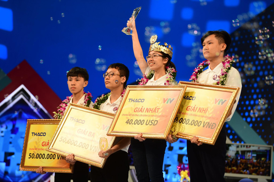 Chung kết năm Olympia 21 được lùi thời điểm tổ chức do dịch bệnh COVID-19. (Trong ảnh là trận chung kết Olympia năm thứ 20 với chiến thắng của Nguyễn Thị Thu Hằng)