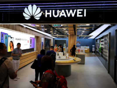 Thiết bị của Huawei lại bị tẩy chay