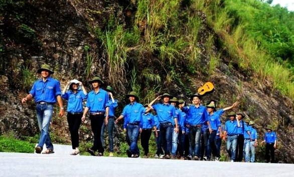 Tổ chức cuộc thi 'Hát cùng Mùa hè xanh 2014'