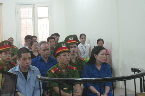 Các bị cáo tại phiên tòa.