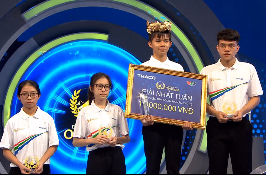 Chàng trai Nam Định giành vòng nguyệt quế Olympia từng đạt 9,8 điểm tổng kết tiếng Anh 