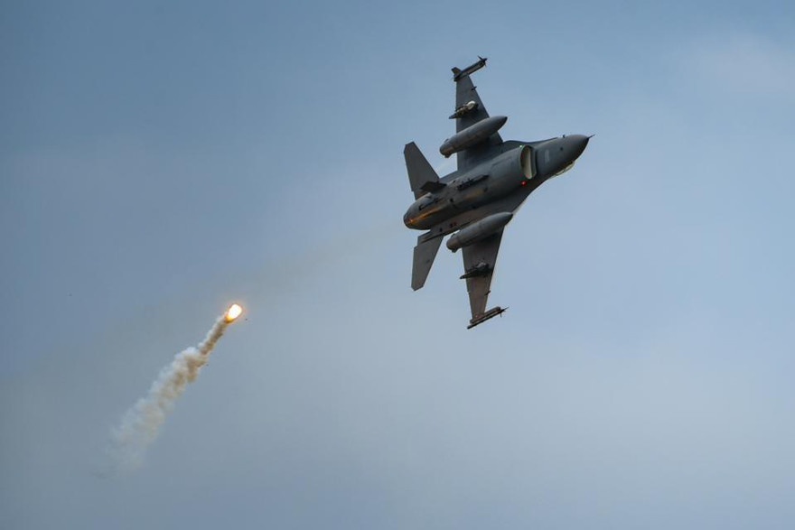 Tiêm kích F-16V trong cuộc tập trận Han Kuang lần thứ 36 của lực lượng quân sự Đài Loan