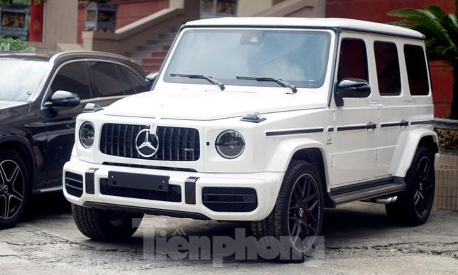 Loạt xế sang bị thu giữ trong các vụ cờ bạc nghìn tỷ