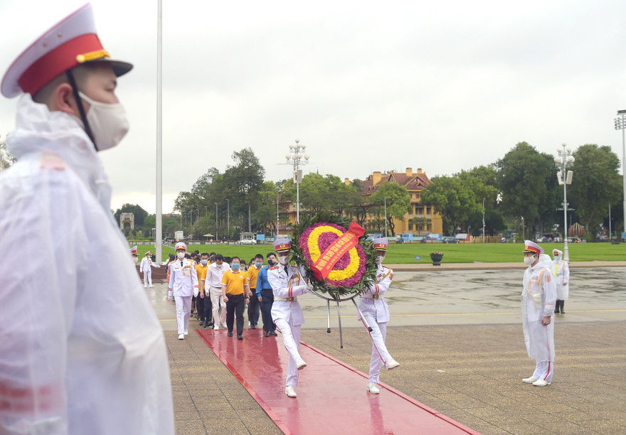 Gương mặt trẻ Việt Nam tiêu biểu và triển vọng 2020 báo công dâng Bác