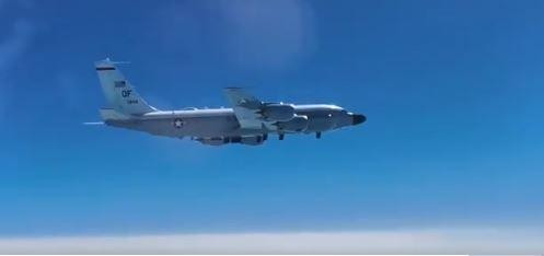 Chiếc RC-135 của Mỹ, hình ảnh ghi lại từ tiêm kích MiG-31