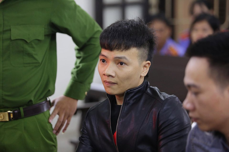 Bị cáo Ngô Bá Khá phải nhận 10 năm 6 tháng tù.