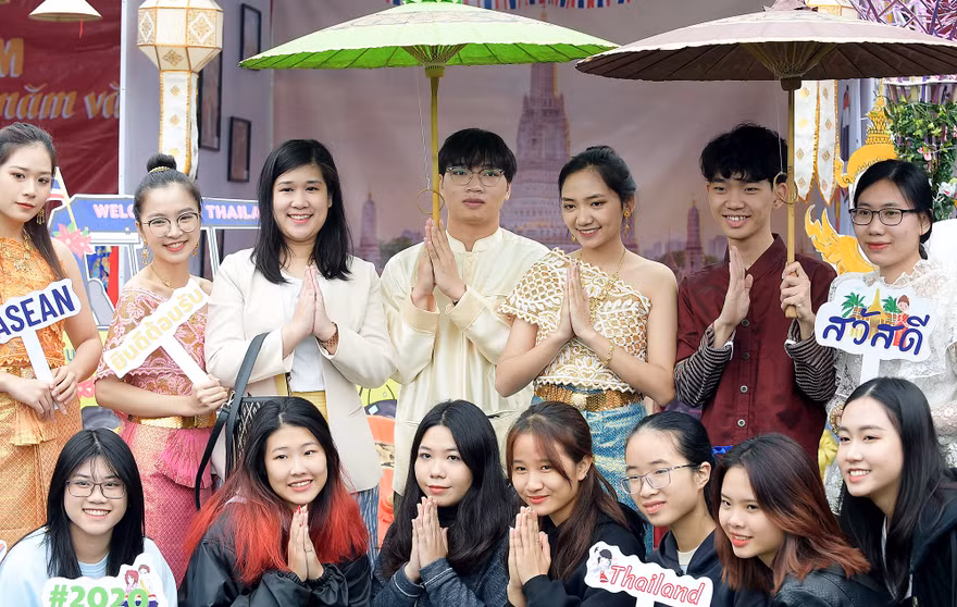 Tưng bừng ngày hội Thanh niên Việt Nam - ASEAN năm 2020