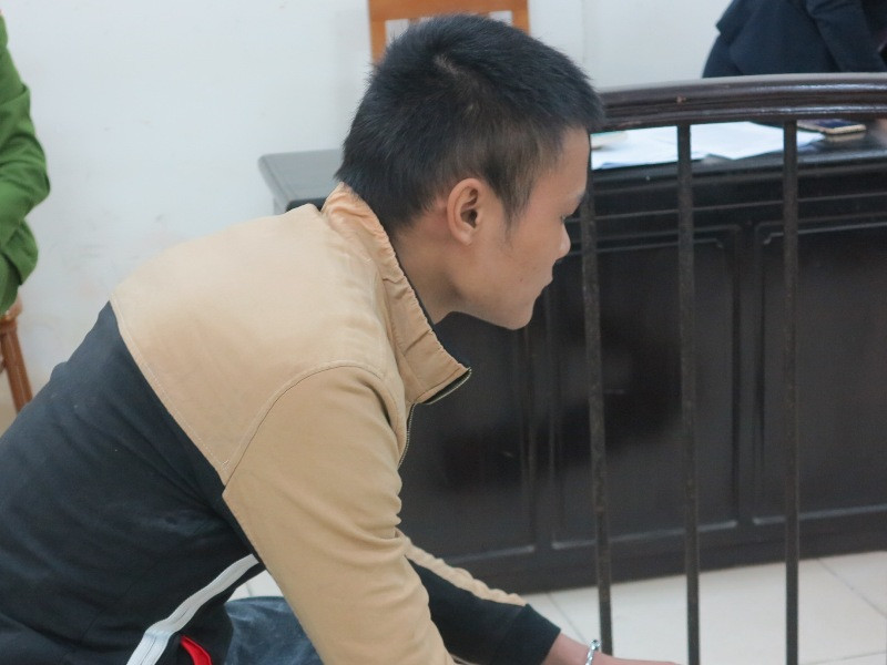 Lê Đình Duy tại tòa.