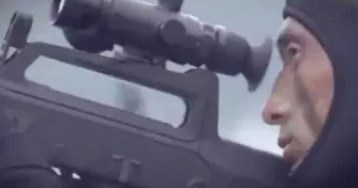 Một thành viên đặc nhiệm Giao Long của hải quân Trung Quốc