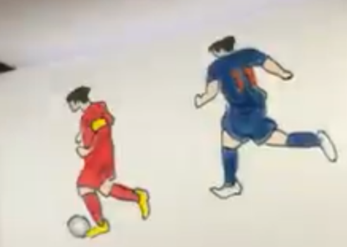 Tái hiện pha đi bóng của Quang Hải bằng 105 trang giấy hút mạng xã hội