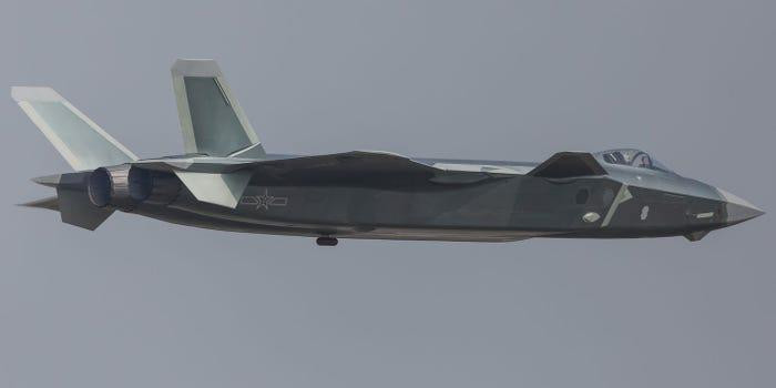 Tiêm kích tàng hình J-20 của Trung Quốc. Reuters