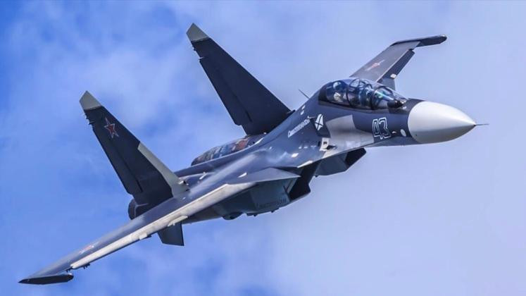 Su-30SM chặn F-35 trên biển Baltic