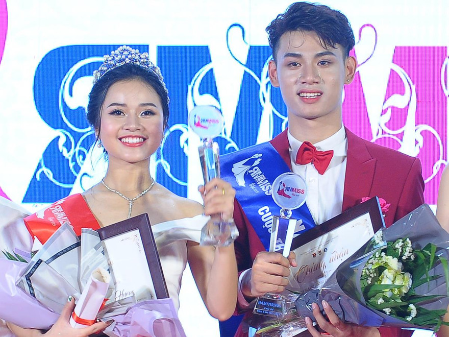 Ngôi vị Hoa khôi và Nam vương thuộc về Nguyễn Thị Mai Hương (SBD 039) và Nguyễn Hữu Tài (SBD 001) 