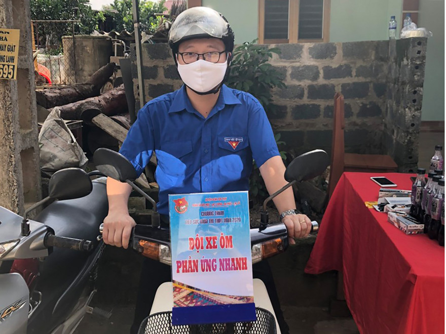 Đội xe ôm phản ứng nhanh 3 lần 'cứu' thí sinh đi muộn
