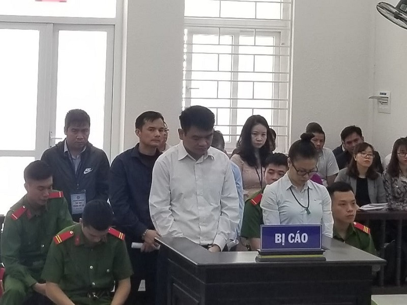 Các bị cáo tại tòa.