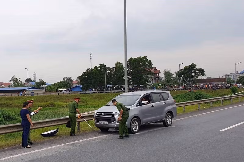 Cơ quan điều tra tiến hành thực nghiệm tại hiện trường.