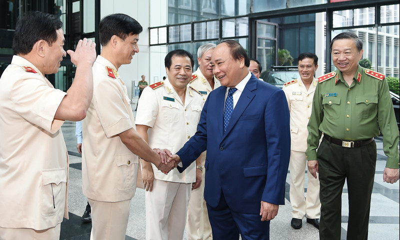 Thủ tướng yêu cầu tập trung trấn áp tội phạm có tổ chức