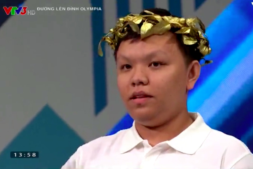 Nguyễn Thái Tân (THPT chuyên Bến Tre) giành chiến thắng vòng thi tuần