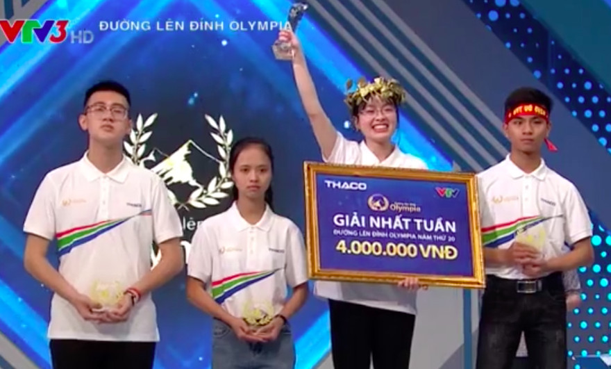 Nữ sinh 'nhỏ có võ' thắng áp đảo cuộc đua tuần Đường lên đỉnh Olympia