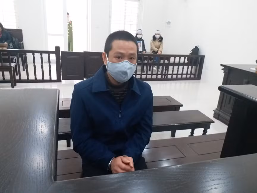 Bị cáo Lò Văn Cung tại tòa.