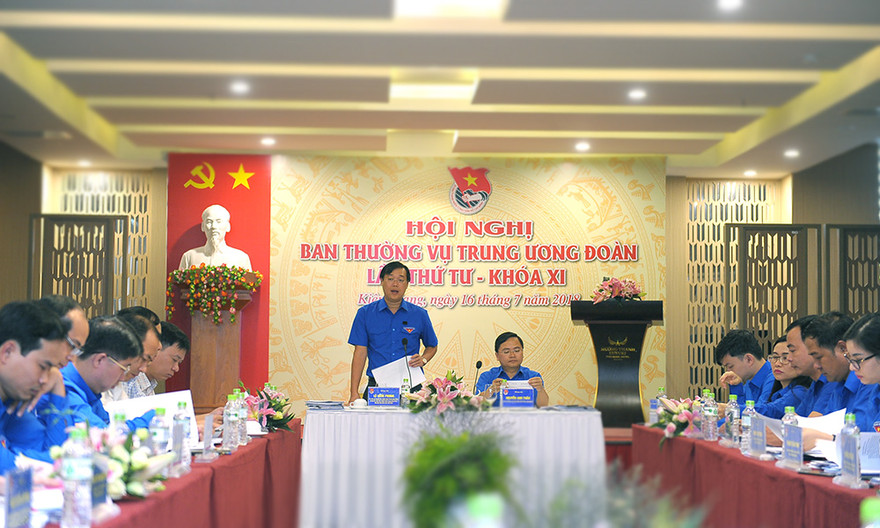 Bí thư thứ nhất T.Ư Đoàn Lê Quốc Phong chủ trì hội nghị