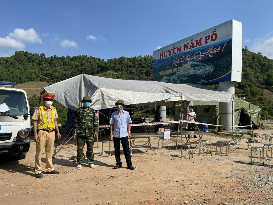 Chính quyền đã phong tỏa xã Si Pa Phìn để phòng chống dịch COVID-19.