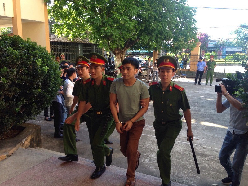 Bị cáo Bùi Mạnh Quốc.