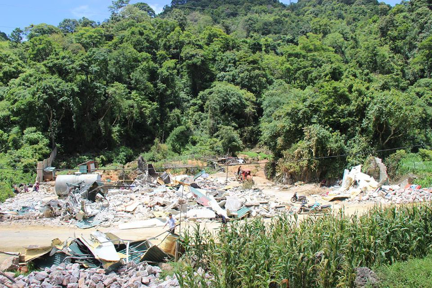 Nhà ở kiêm boong ke chiến đấu của Nguyễn Thanh Tuân đã bị lực lượng chức năng san phẳng.