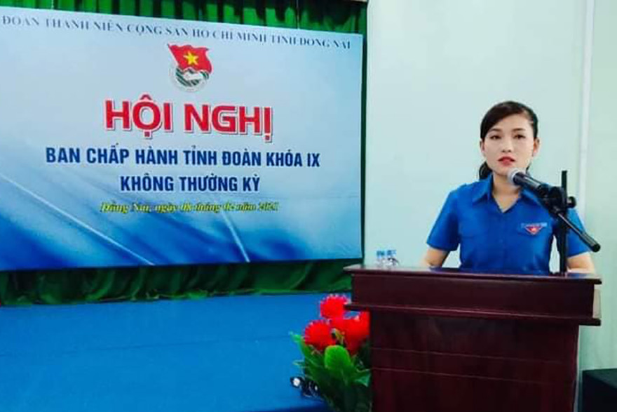 Chị Hồ Hồng Nguyên phát biểu nhận nhiệm vụ tại Hội nghị