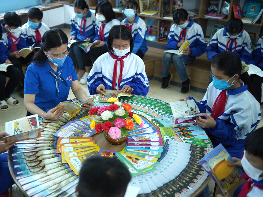 Thư viện sáng tạo gieo niềm vui, thắp tri thức cho học sinh miền núi