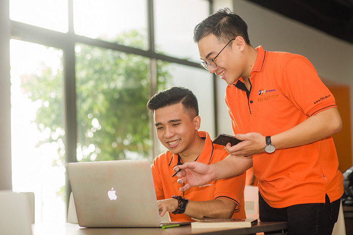 Với lợi thế xây dựng dựa trên nền tảng mạng xã hội phổ biến nhất tại Việt Nam hiện nay, ứng dụng có ưu điểm dễ sử dụng và rất thân thiện với người dùng