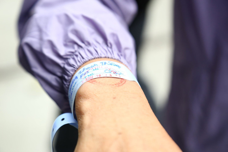 Bệnh viện mã vạch dành cho người nhà chăm bệnh nhân. Ảnh: FBBV