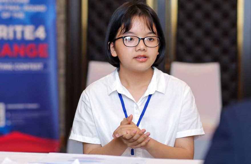 Giáp Bùi Việt Anh