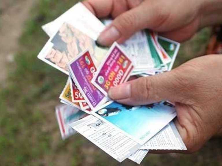 Từ 1/3, thuê bao di động trả trước chỉ được hưởng khuyến mại tối đa 20% giá trị dịch vụ.