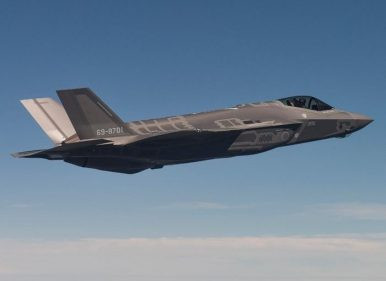 Nhật Bản đã tìm thấy xác tiêm kích F-35A bị rơi?