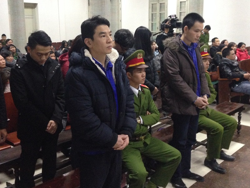 Hsu Ming Jung nghe tòa tuyên án.